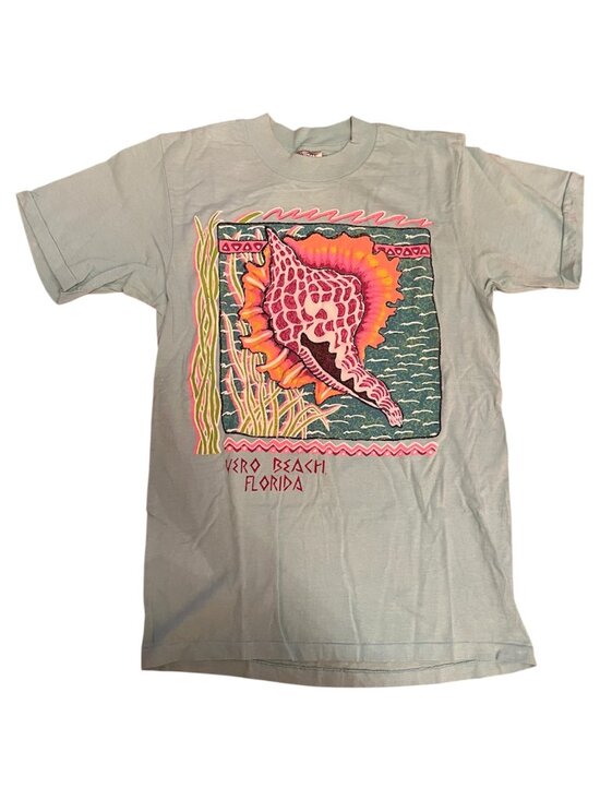 Tops - Vintage 1990s Vero Beach Florida 100% Cotton USA Souvenir T Shirt - Size Adult M